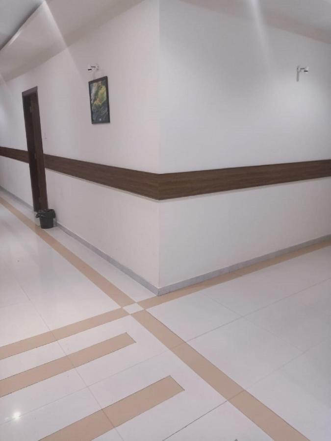 Hotel Bkc Garden - Near Us Embassy Bkc Mumbai Luaran gambar