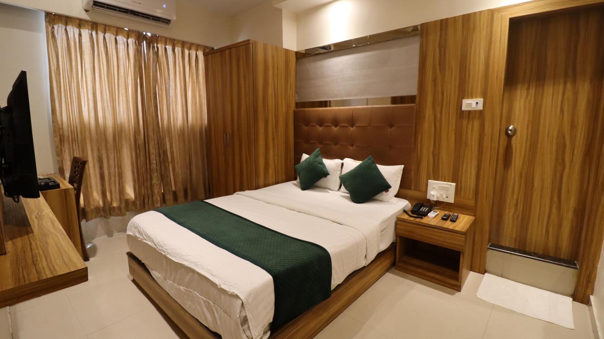 Hotel Bkc Garden - Near Us Embassy Bkc Mumbai Luaran gambar
