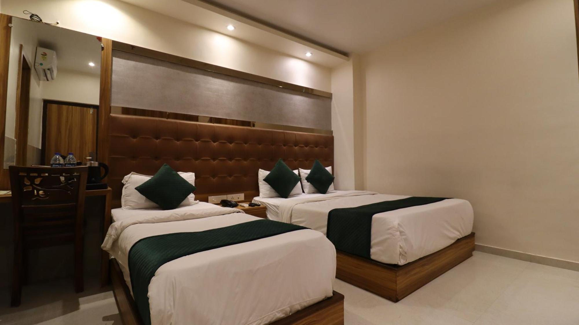 Hotel Bkc Garden - Near Us Embassy Bkc Mumbai Luaran gambar