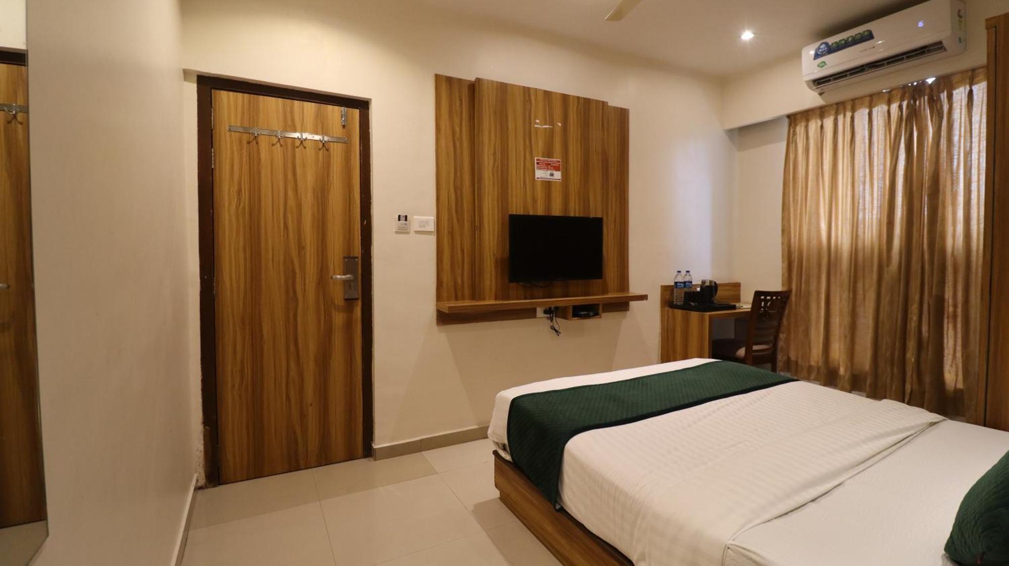 Hotel Bkc Garden - Near Us Embassy Bkc Mumbai Luaran gambar