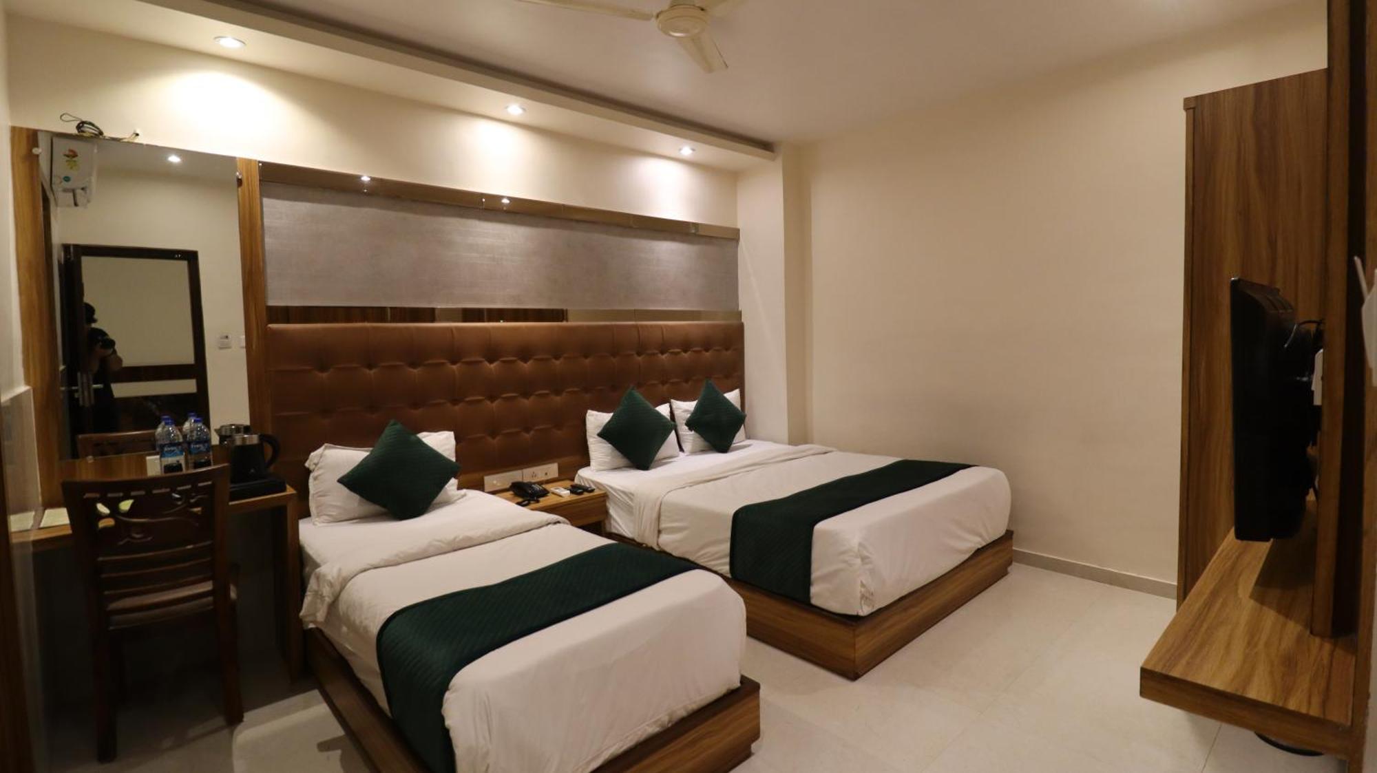 Hotel Bkc Garden - Near Us Embassy Bkc Mumbai Luaran gambar